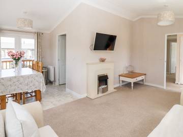 Holiday Home for 4 People in Suffolk, East of England, Photo 4