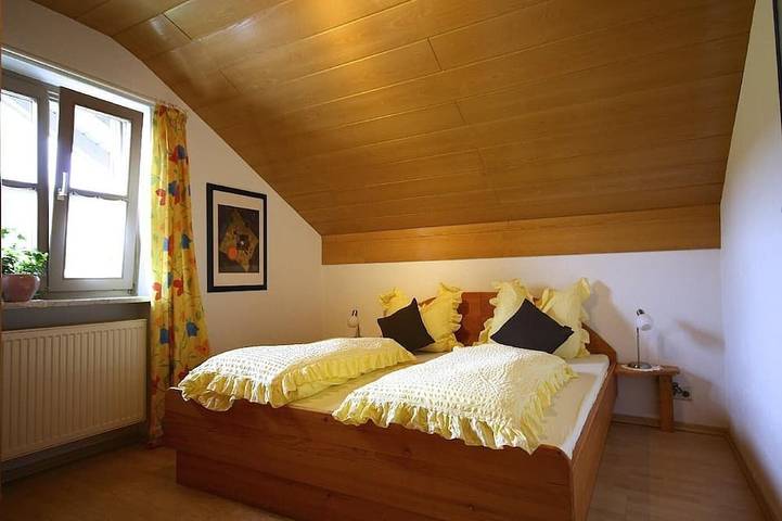 Ferienhaus für 4 Personen, mit Balkon und Garten in Geiersthal - 2