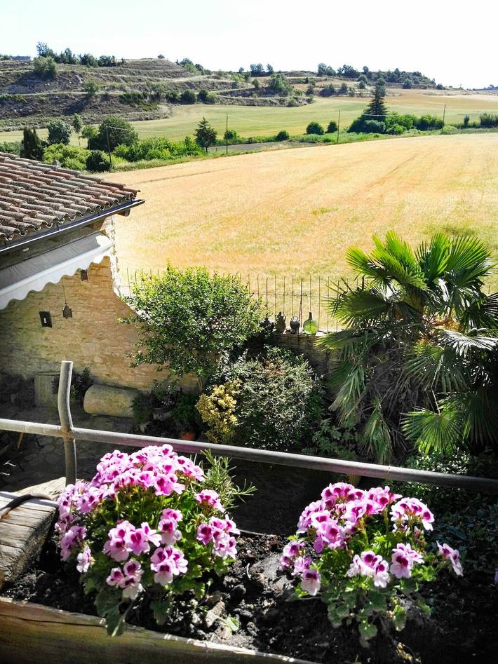 Ganze Wohnung, Apartment 'El Clos 1' mit Bergblick, privater Terrasse und WLAN in Conesa, Tarragona Provinz