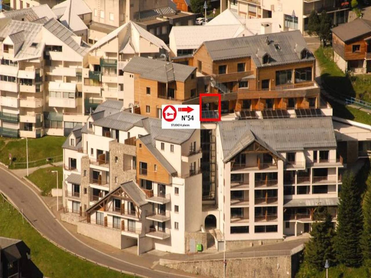Ganze Wohnung, Apartment in der Nähe der Pisten mit Pool und Whirlpool in Gourette, Eaux-Bonnes