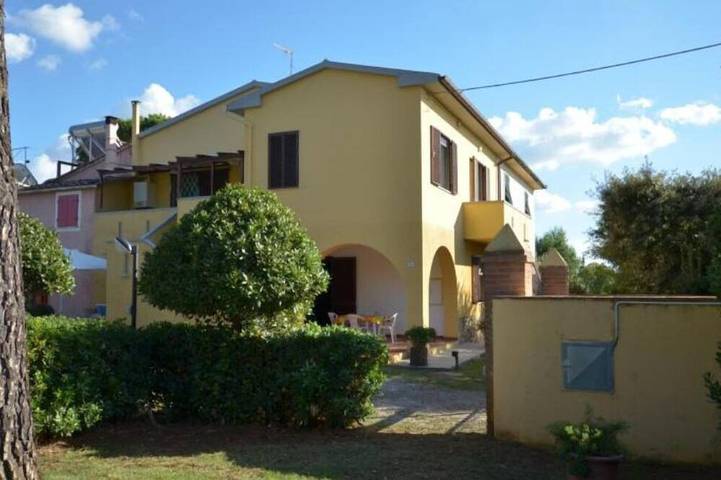 Ferienwohnung für 4 Personen in Cecina