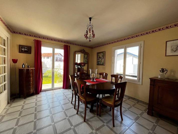 Villa pour 6 personnes, avec piscine et terrasse à Saint-Jean-de-Luz - 2