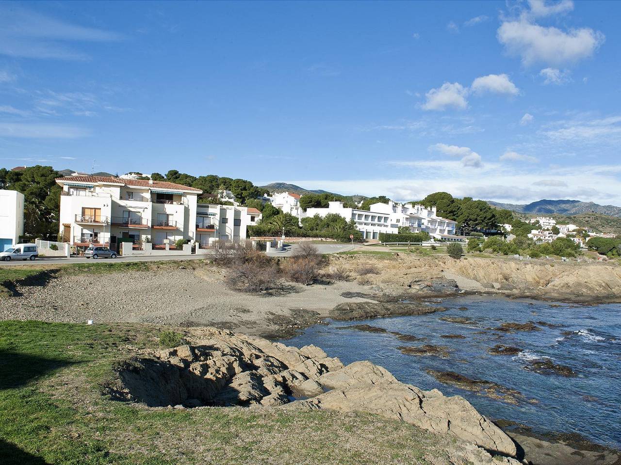 Ganze Wohnung, Meerblick-Apartment, 2 Schlafzimmer in Llançà in Llanca, Oberampurien