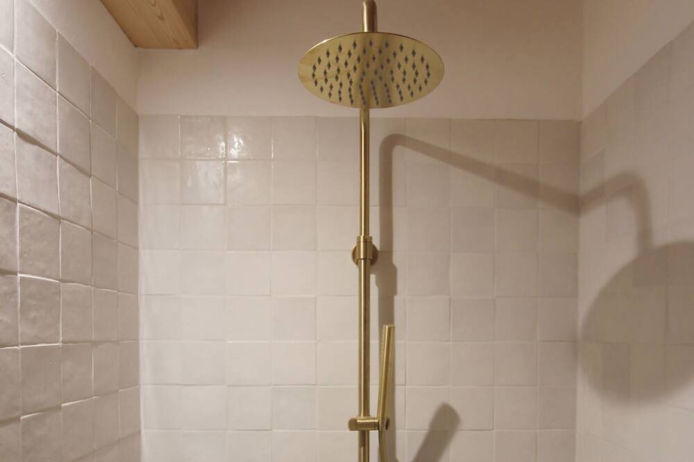 Entire apartment, Nouveau - Charmant Demi-chalet à la Montagne 