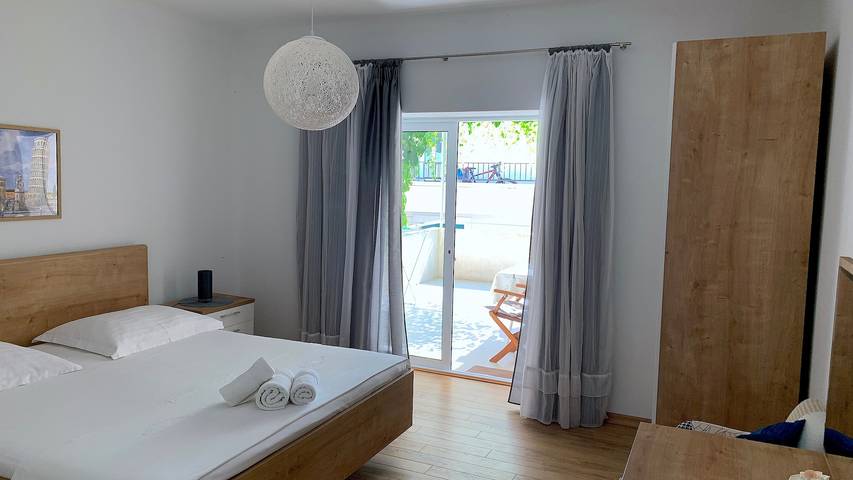 Ferienwohnung für 2 Personen, mit Balkon/Terrasse