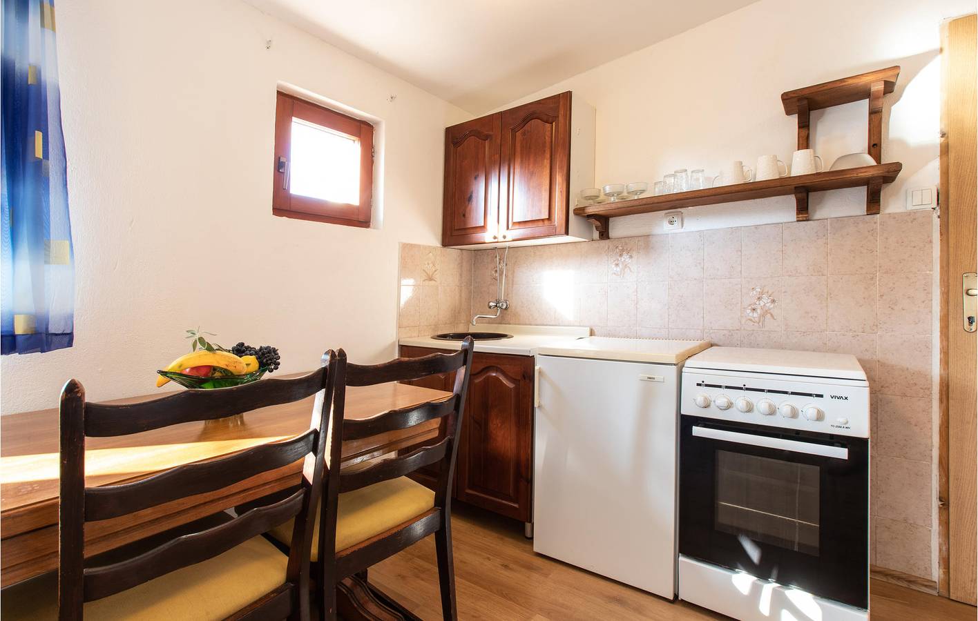Cijeli apartman za odmor, Apartman za odmor za 5 osoba s terasa in Općina Sveti Filip i Jakov, Zadarska županija