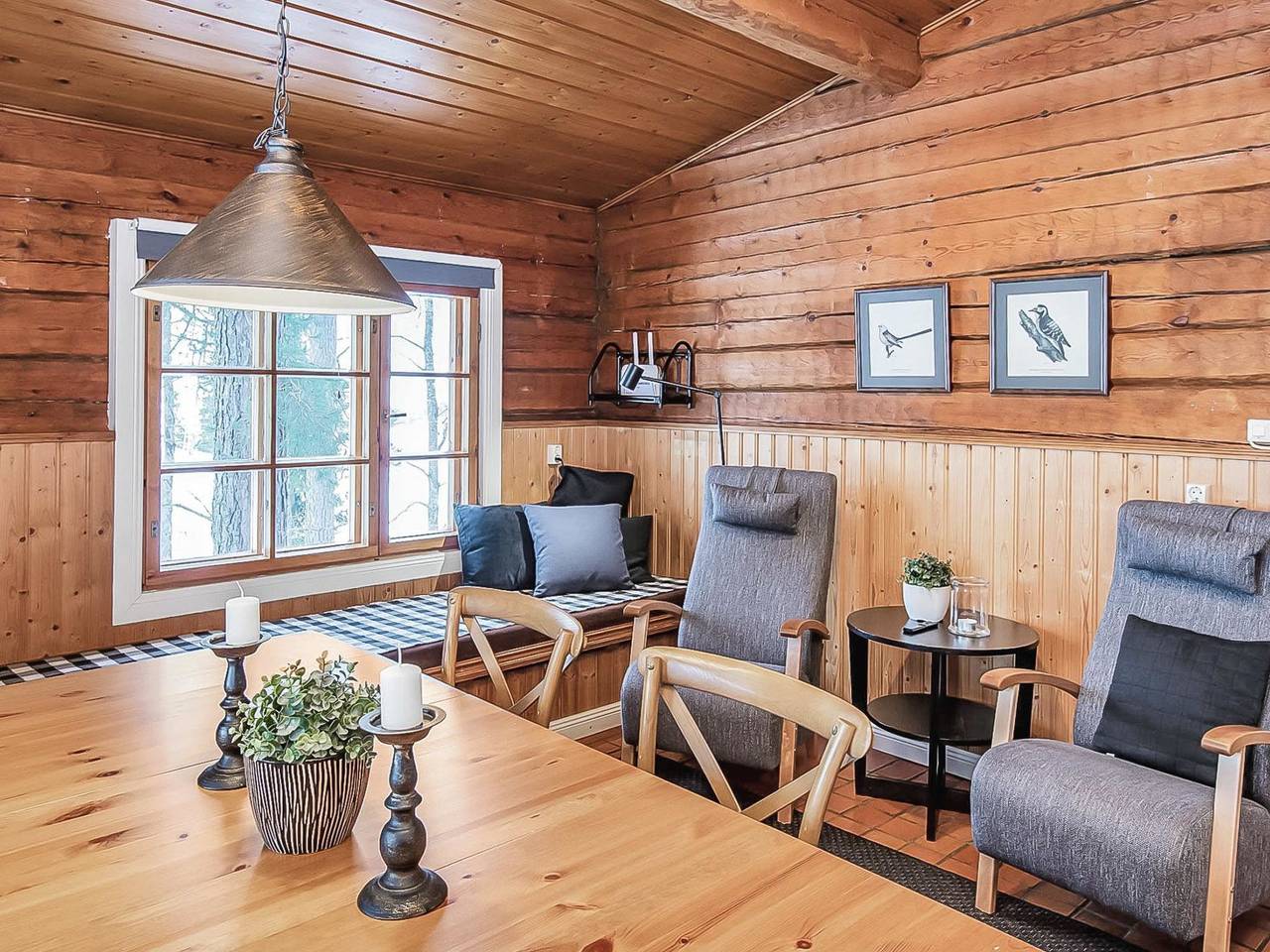 Satakieli in Hirsjärvi, Eigentliches Finnland