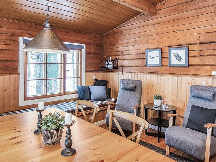 Satakieli in Hirsjärvi, Eigentliches Finnland
