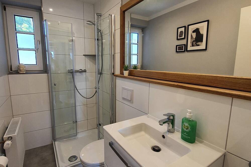 Ganze Wohnung, Ferienwohnung Gröde im Eg in Utersum – Terrasse & 500 m zum Strand in Utersum, Föhr