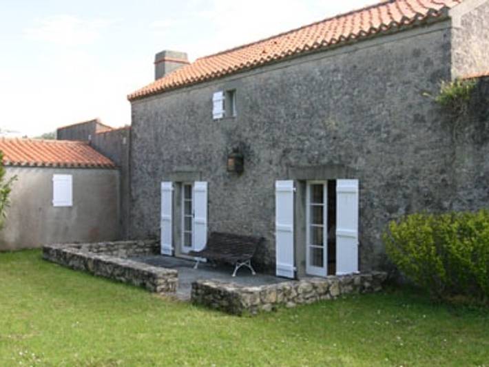 Location de vacances pour 5 personnes, avec jardin et terrasse à La Guérinière