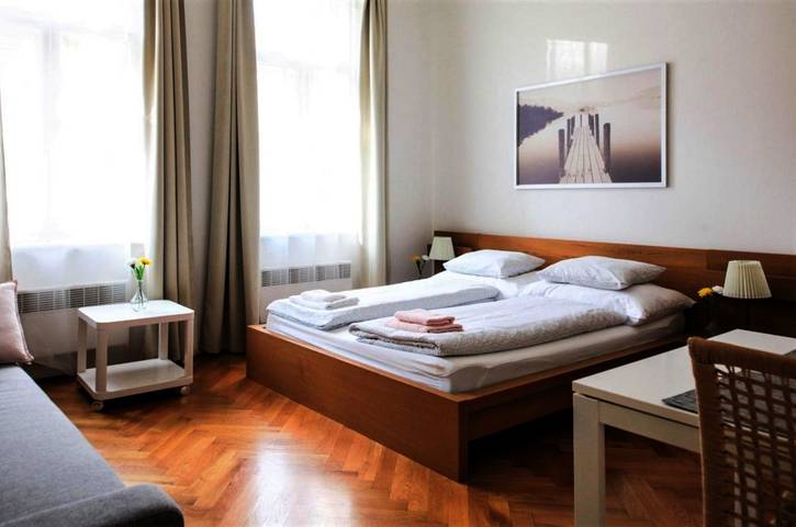 Apartahotel para 9 personas en Praga