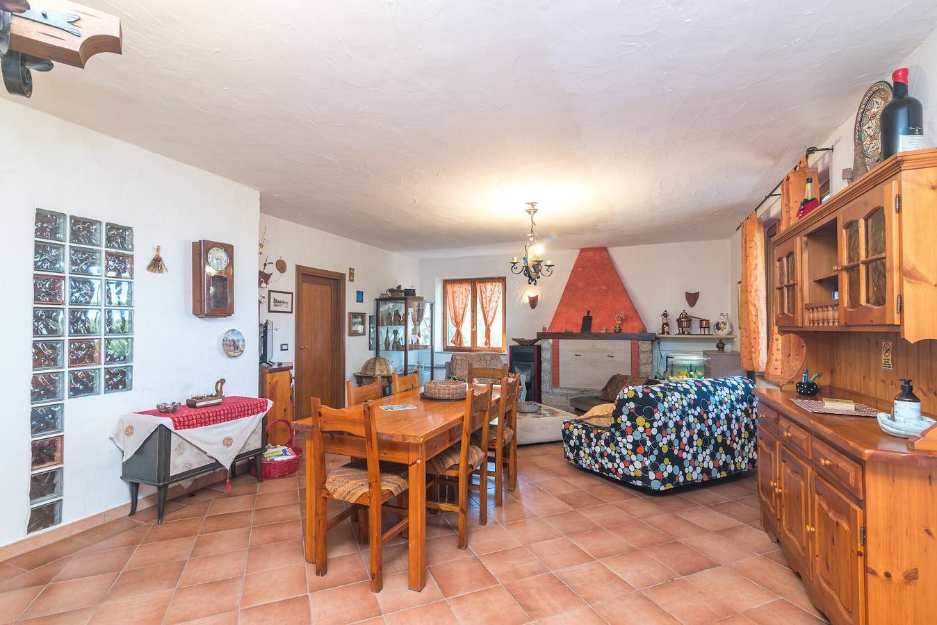 Appartamento intero, Casa vacanze "Casa in collina" con vista sulle montagne, giardino e Wi-Fi in Tempio Pausania, Olbia-Tempio