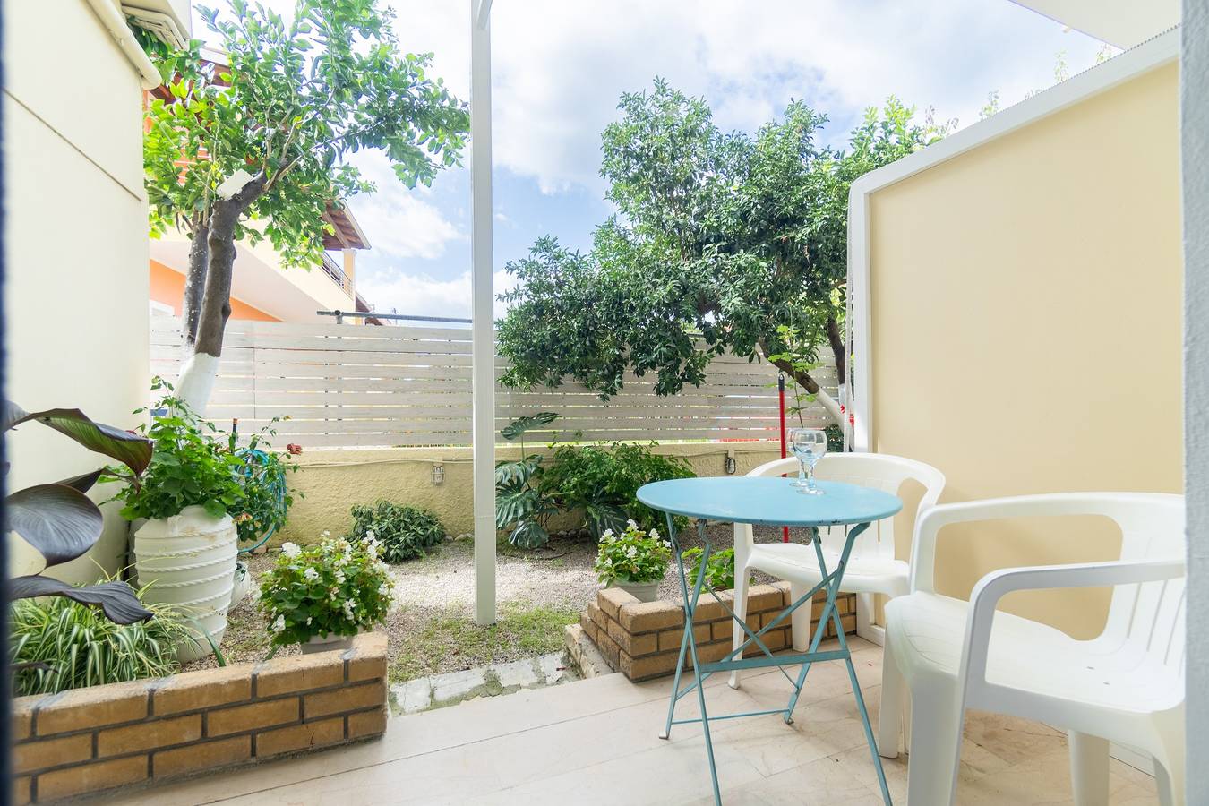 Ολόκληρο το στούντιο, Studio Apartment 'Angelina 1' with Mountain View, Wi-Fi and Air Conditioning in Ρόδα, Κέρκυρα