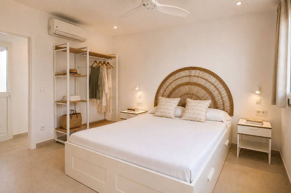 Hermosa casa con piscina cerca de la playa de Punta Prima in Punta Prima, Sant Lluís