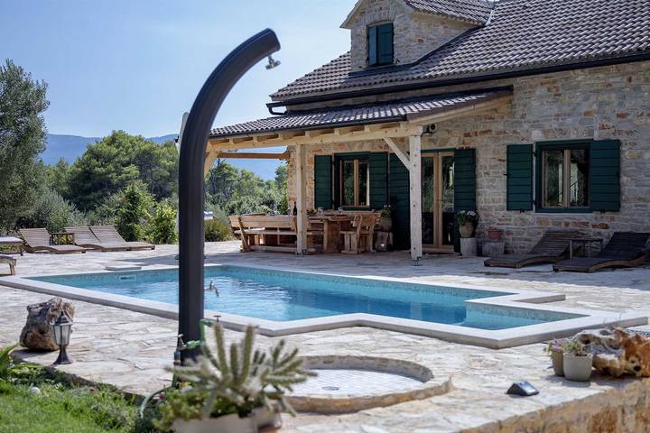 Villa Divina Palace with Swimming pool in Vrboska, Hvar (isla)