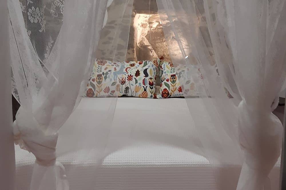 Petrino paradosiako (traditionelles Haus) in Kerames, Rethymno und Umgebung