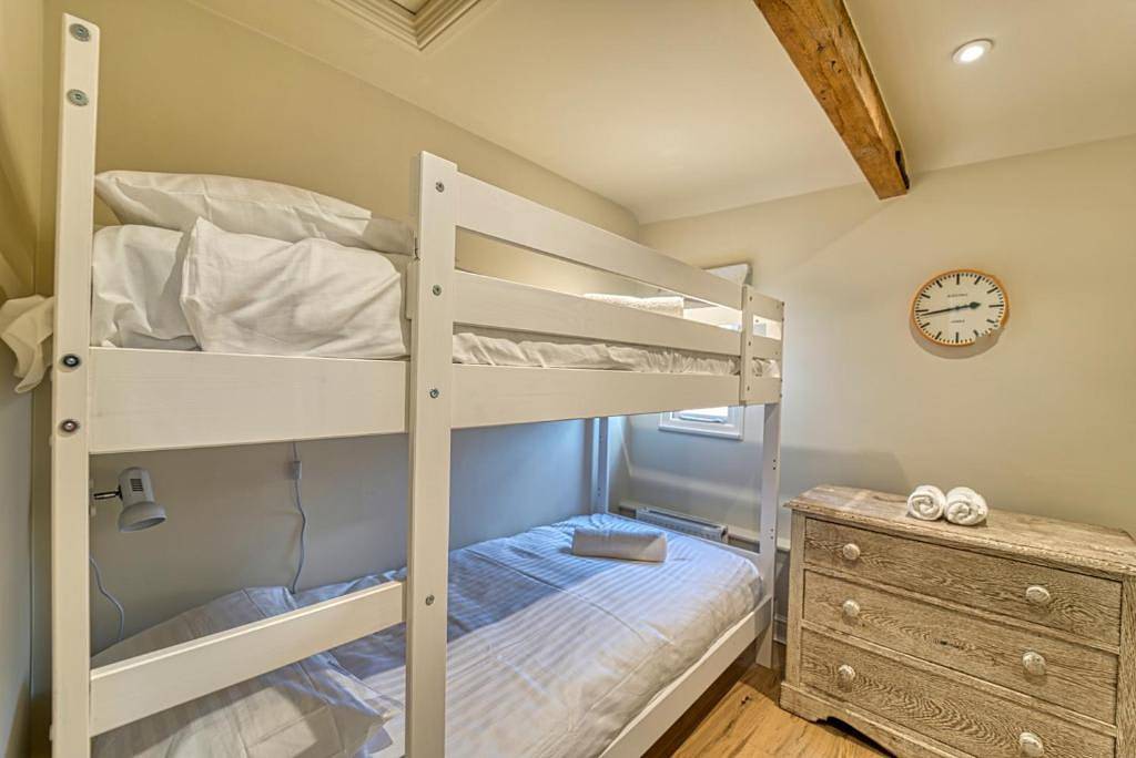 Host & Stay | Gleanings in Bredon's Norton, Worcestershire