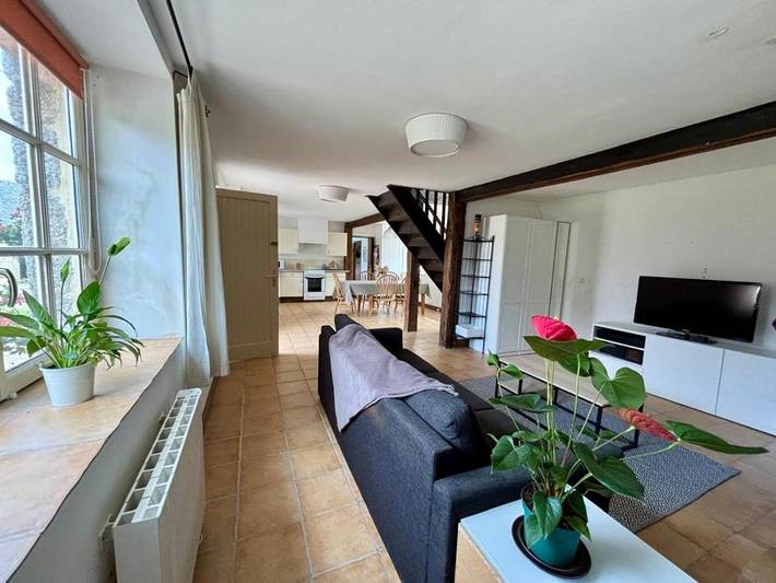 Location de vacances pour 5 personnes, avec terrasse ainsi que jardin et vue à Plouray - 2
