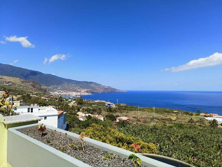 Ferienwohnung für 4 Personen, mit Ausblick und Terrasse - 1