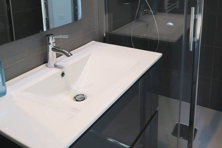 Apartamento entero, Loft En El Corazón Del Pueblo, En El País, A 10Mn De Aix in Venelles, Region de Aix-en-Provence