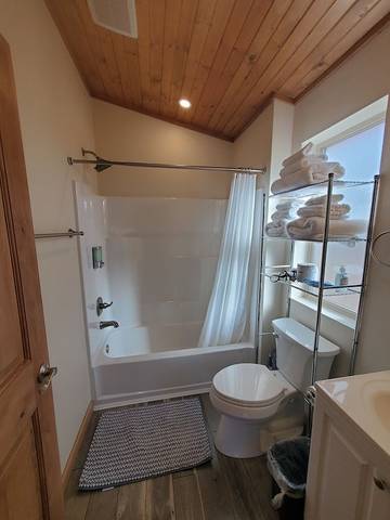 Log Cabin for 4 Guests in Utah, USA, Picture 2