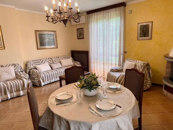 Villa per 7 persone, con giardino in Lago d'Iseo