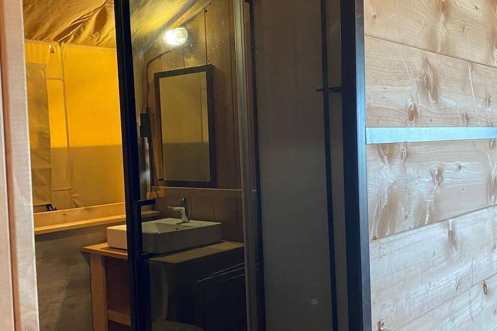 Camping Hofstede Zonnevliet - Safaritent in Zonnemaire, Zeeuwse Kust