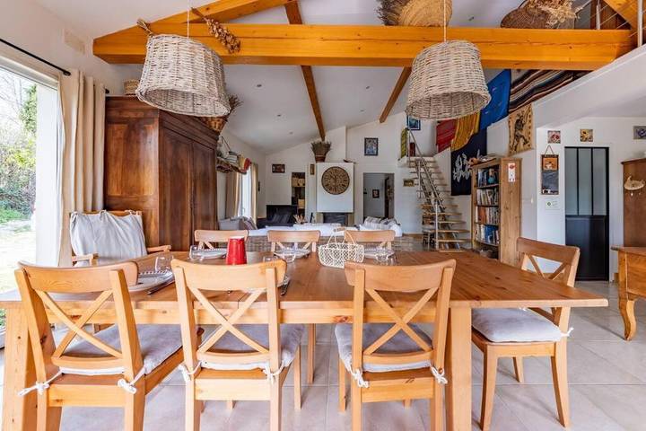 Gîte pour 8 personnes, avec piscine et jardin à Moissac - 2