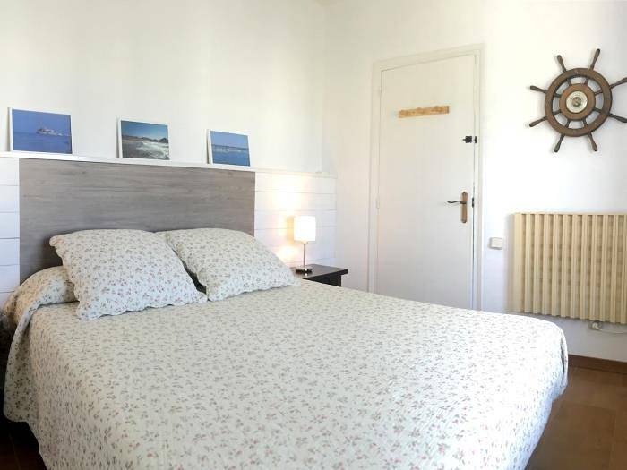 Apartamento vacacional entero, L46- Apartamento2 dormitorios en Mas Oliva con parking y piscina comunitarios in Roses, Alt Empordà