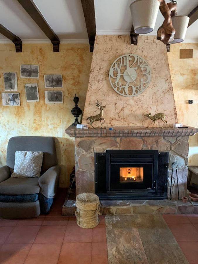 Casa rural para 10 personas, con vistas además de piscina y jardín en Parque natural de las Lagunas de Ruidera - 3