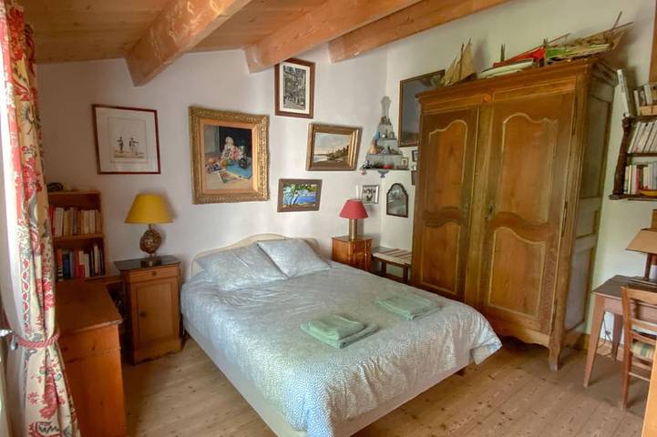 Location de vacances pour 7 personnes, avec terrasse et jardin dans Le Gillieux - 2