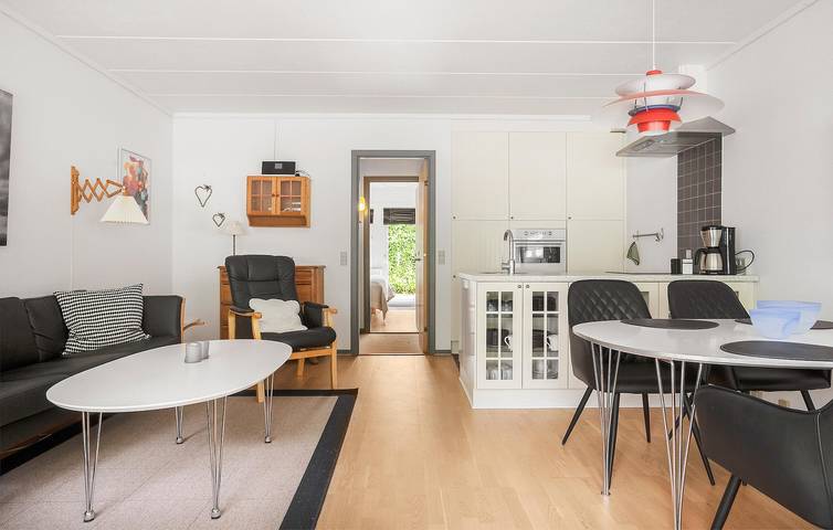 Ferienwohnung für 4 Personen, mit Terrasse und Garten in Kelstrup Strand - 4
