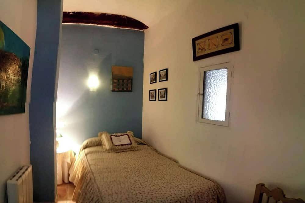 Entire apartment, Homerez - Charming apartment in Cuenca with parking included in Cuenca, Cuenca Province
