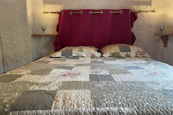 Location de vacances pour 6 personnes, avec jardin et piscine à La Roche-sur-le-Buis - 2