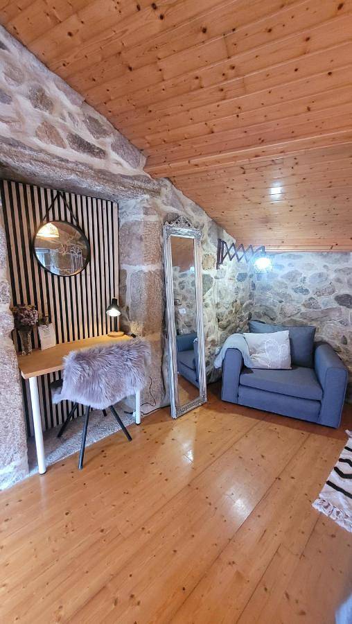 Gîte pour 3 personnes, avec vue et jardin à Brión - 3