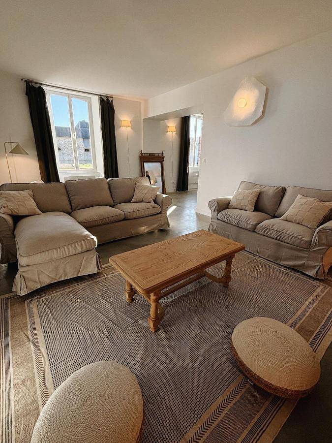 Location de vacances pour 12 personnes, avec jardin et terrasse, animaux acceptés dans Vauchamps - 2