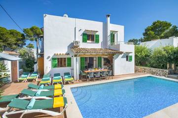 Villa in Cala d'Or, Santanyí für 10 