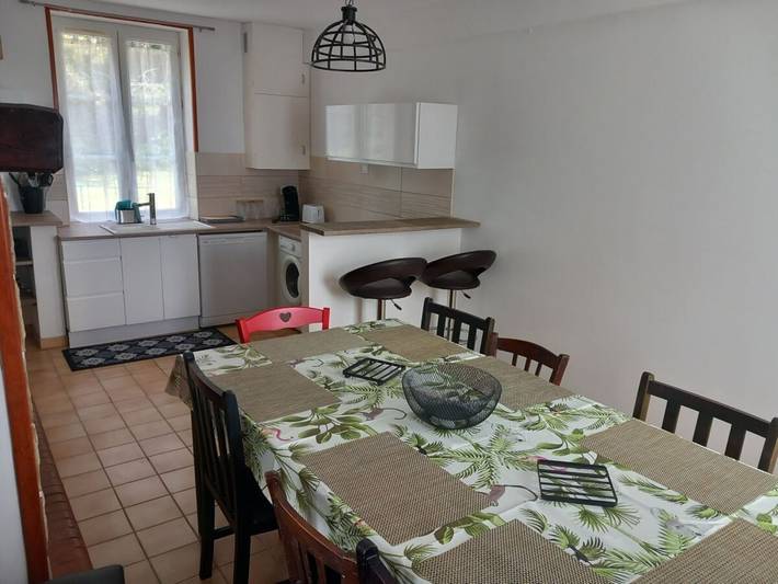 Location de vacances pour 9 personnes, avec jardin à Sainte-Cécile (Manche) - 2