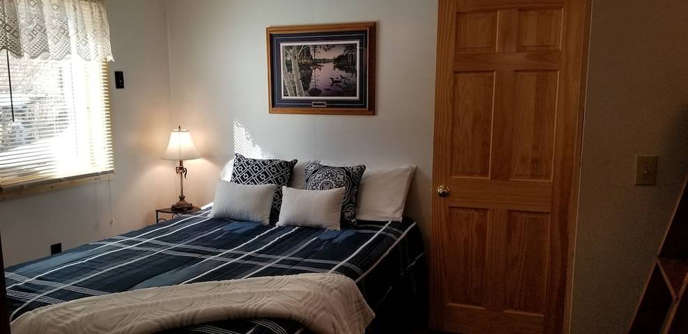 Glamping for 6 people, with terrace and yard, with pets in Wisconsin