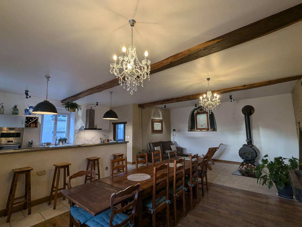 Casa histórica moderna con capacidad flexible in Verdún