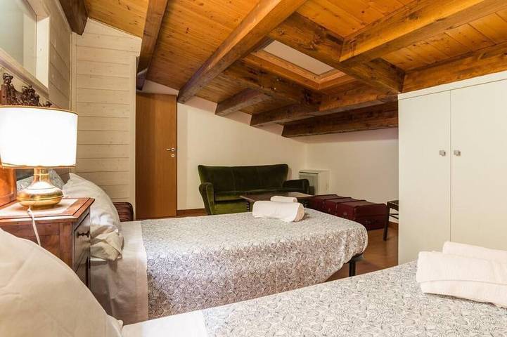 Entire apartment, Agamennone, Wohnung 20 Meter vom Meer entfernt mit einer möblierten Terrasse. in Spiaggia di Anticaglie, Santa Croce Camerina