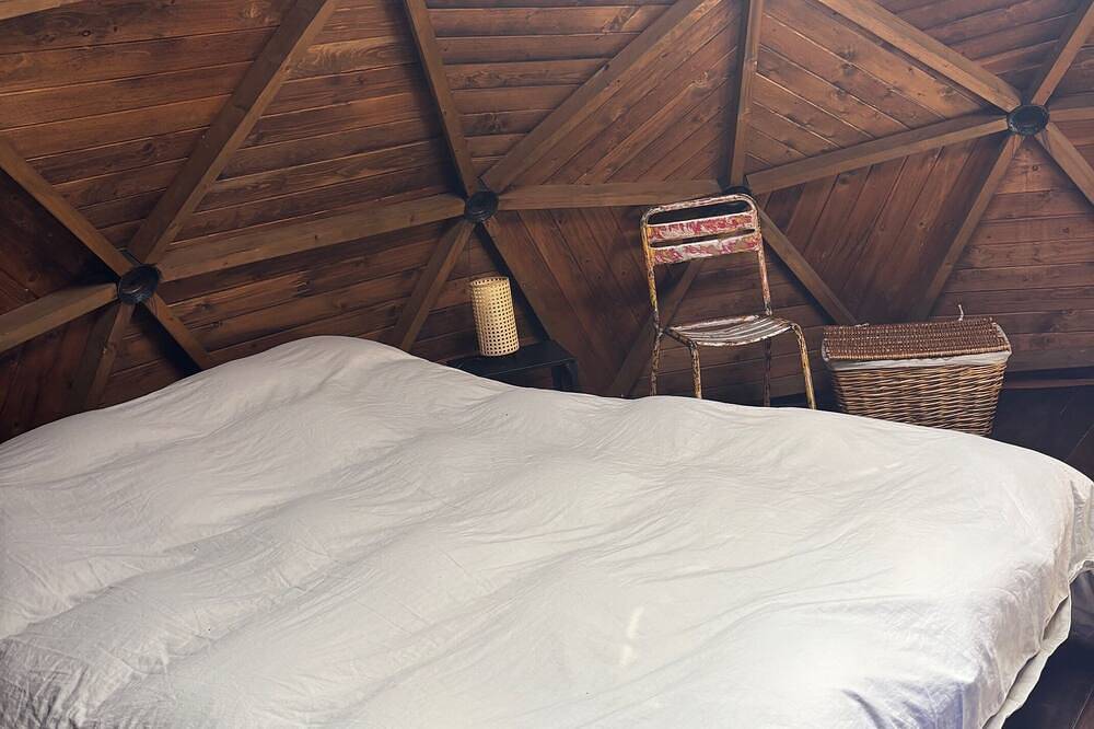 Dome in the mountains, secluded and peaceful. Pets welcome! in Lorca, Murcia Inland