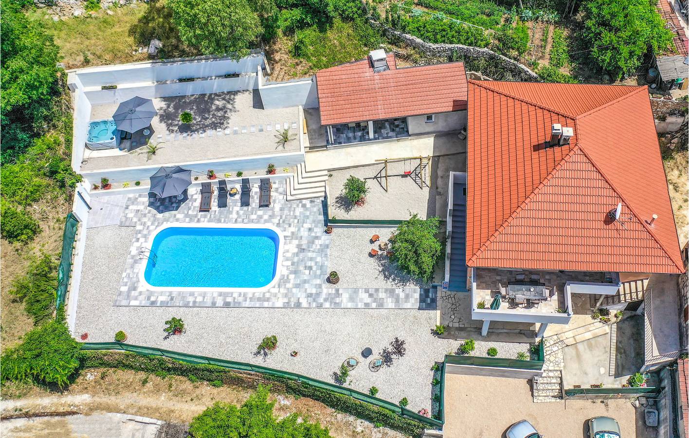 Ganze Ferienwohnung, Gemütlich, 200 m vom Fluss Ričina entfernt: Pool, WLAN, Küche und Terrasse in Imotski, Makarska Riviera