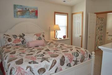 Vacation House for 11 Guests in Whalebone, Nags Head, Picture 3