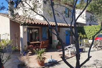 Villa pour 6 personnes, avec jardin et jacuzzi, animaux acceptés à Villeneuve-Loubet