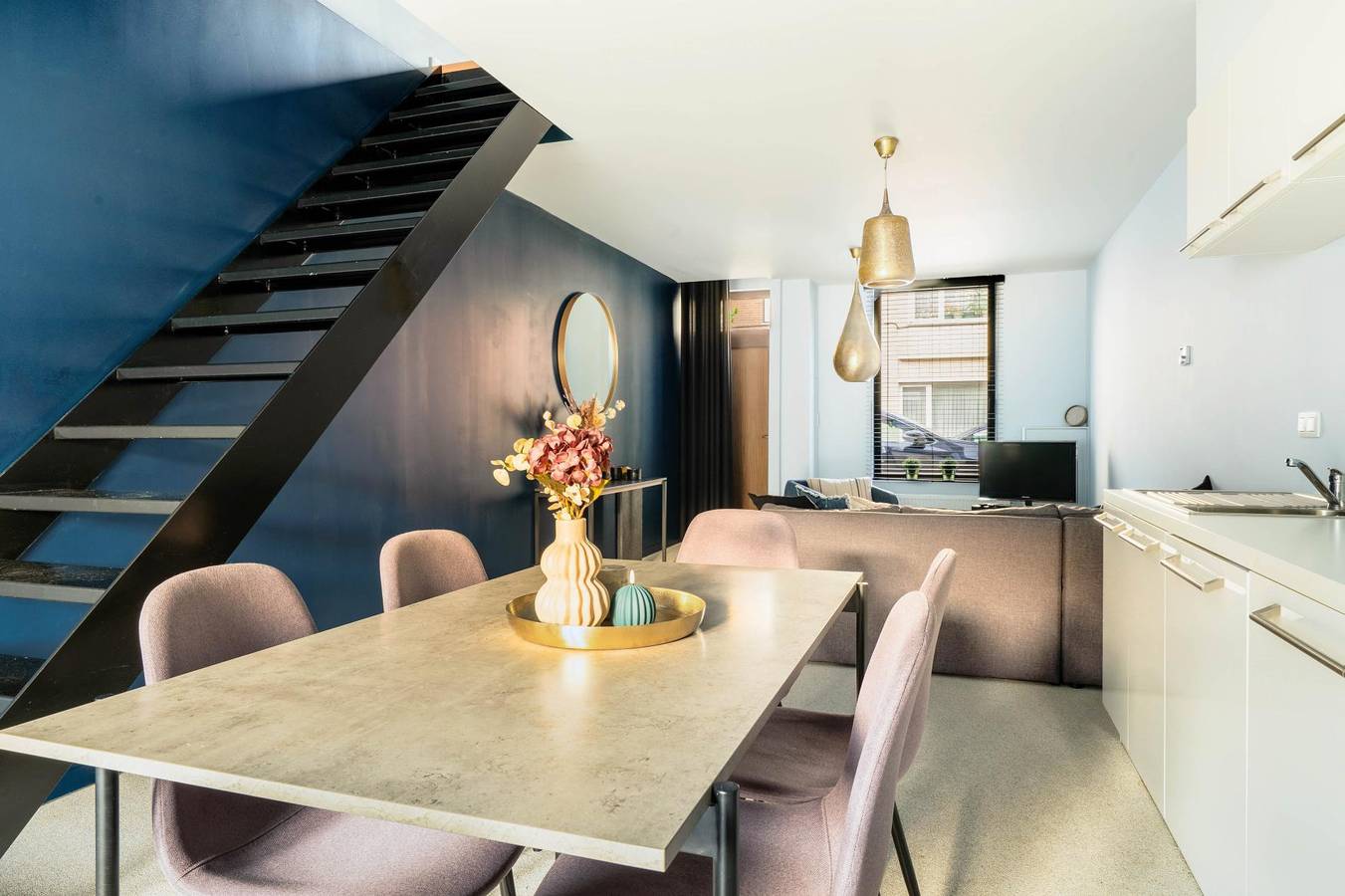 Charming Ostend Home: Near Beach & City Center in Ville d'Ostende, Oostende