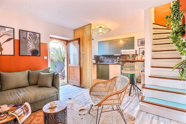 Gîte pour 2 personnes, avec sauna et jacuzzi à Congénies