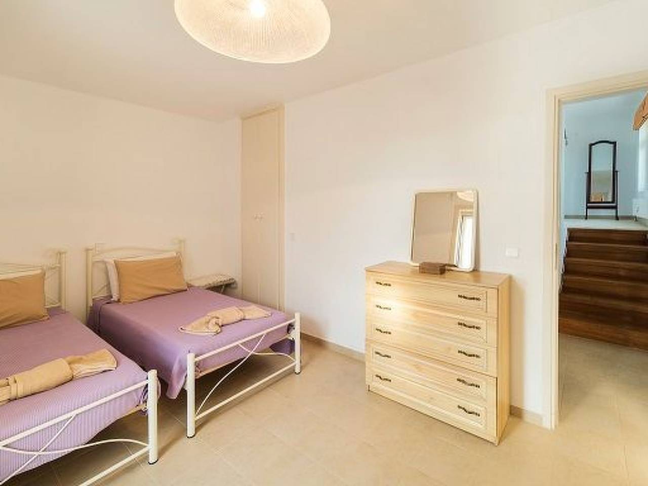 Neben Orangenbaum-Obstgarten in Vrahati, Korinthia