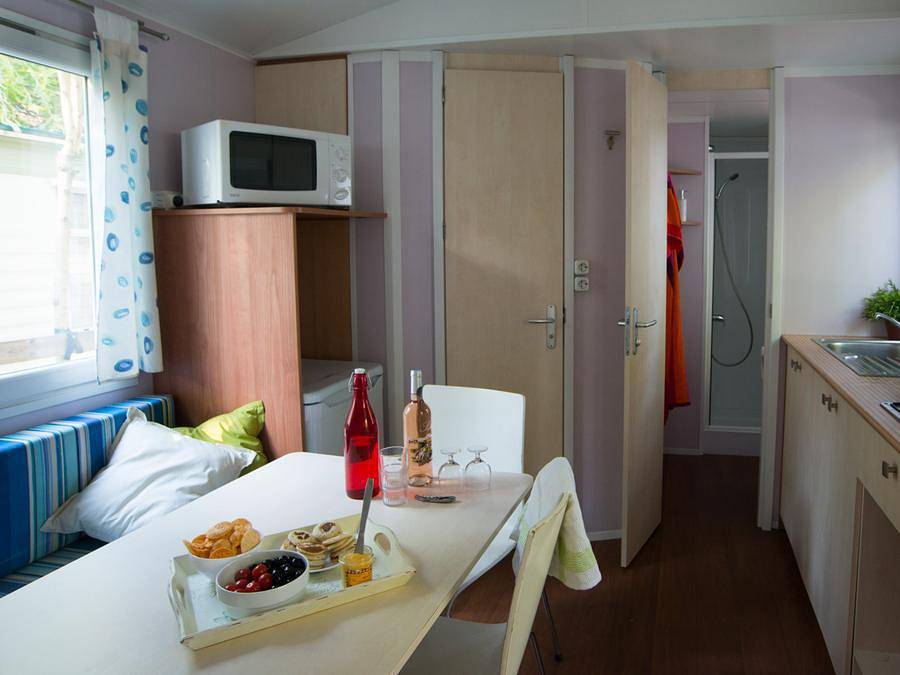 Camping Abri de Camargue - Mobilheim 6 personen - 2 Zimmer 4 Erwachsene und 2 Kinder in Le Grau-du-Roi, Côte d'Améthyste