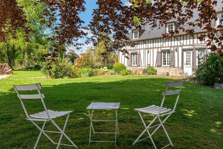 Location de vacances pour 10 personnes, avec jardin, adapté aux familles à Épégard - 3